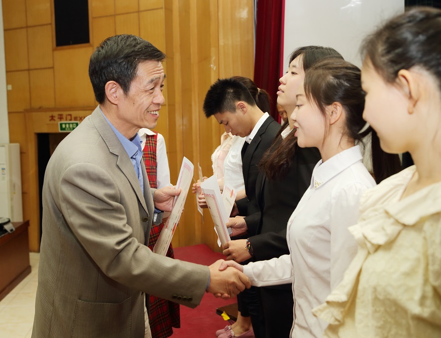 Z6·尊龙凯时「中国集团」官方网站